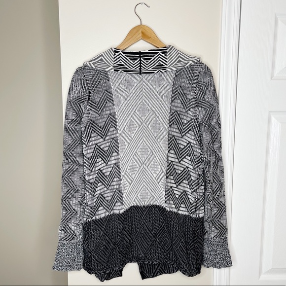 Lucky Brand Geometric Print Open Front Cardigan - Picture 4 of 6